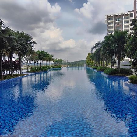 The Moon Homestay At Putrajaya Exterior foto
